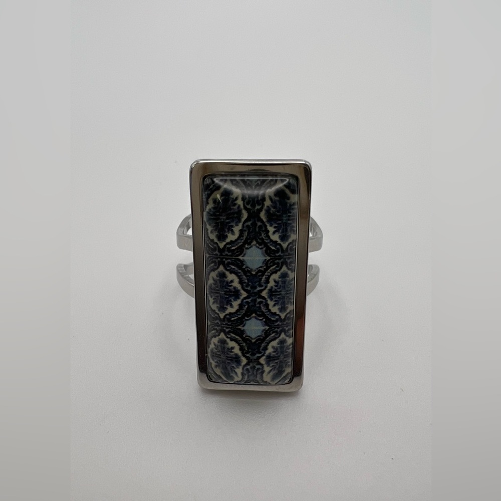 Elegant Rectangular Statement Rings - Classic Min… - image 5